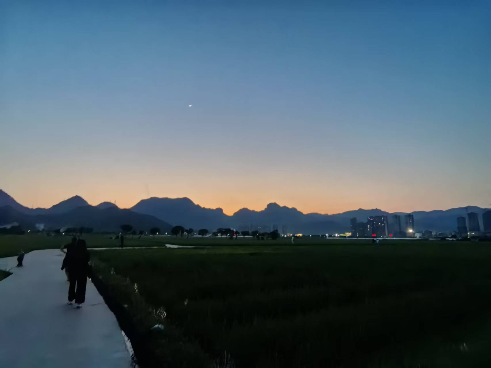 ��˾��֯Ա������һ����