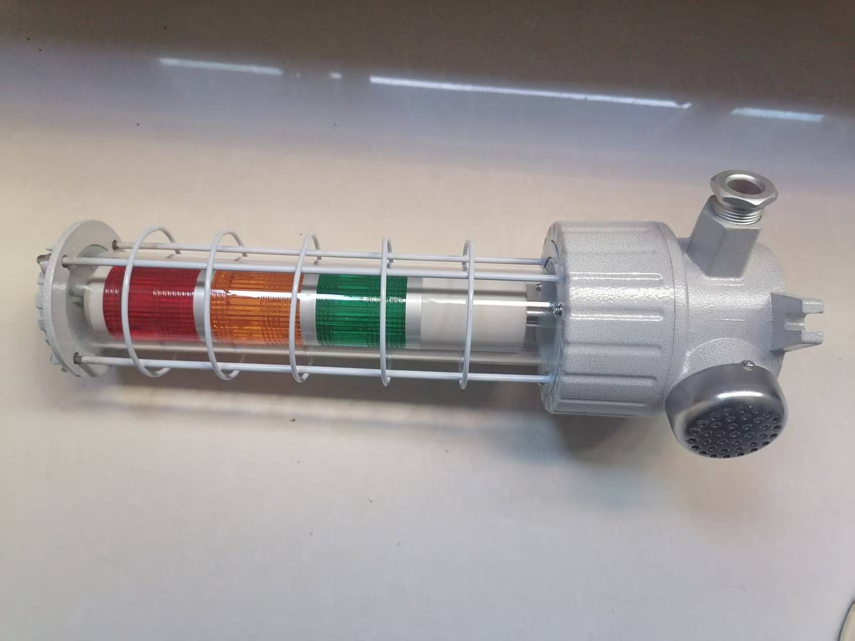 ������ɫ��ʾ��